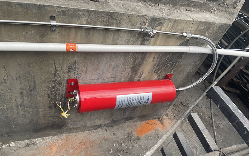 800.500.1.jpg 800.500.1.jpg